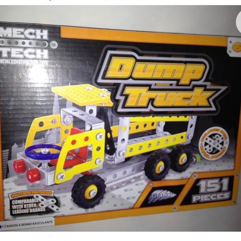 NWT MECH TECH Dump Truck